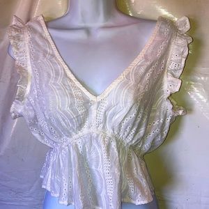 Shein White V-Line Crop Top Medium